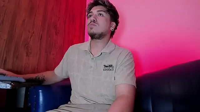 juanmechanic  online show from March 10, 2:11 pm