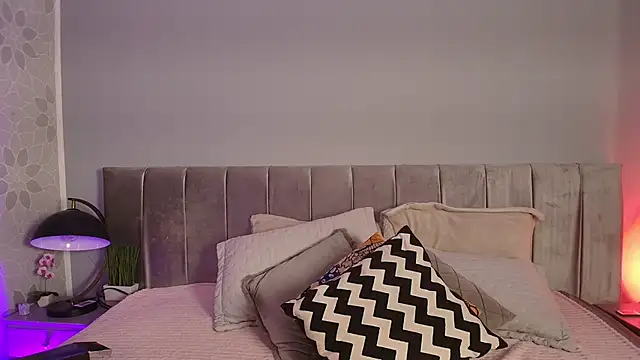  Maccaa  online show from November 29, 1:03 pm