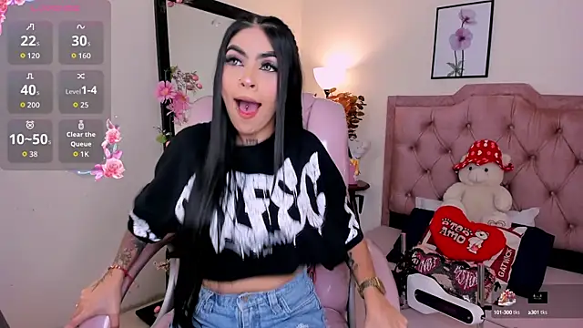 HannaColleman online show from September 27, 8:25 pm