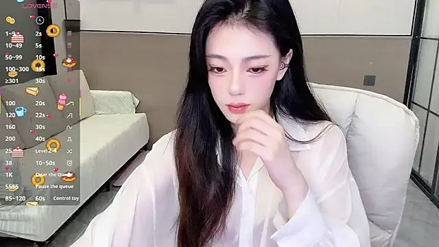 Snapshot of Sandy_Uu chatting on September 30, 5:23 am Sandy Uu online show from September 30, 5:23 am