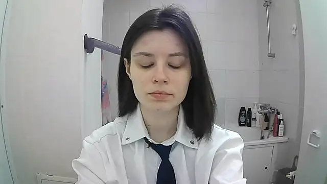 EdlinEngelby online show from September 26, 4:11 pm