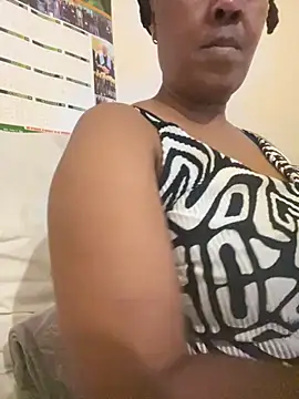 Ebonyboobsmilk online show from November 21, 5:33 pm