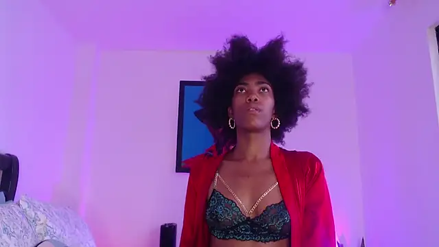 lucyymaximo online show from March 29, 5:13 pm