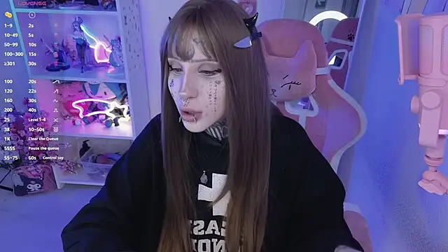 Nana stolass online show from May 30, 7:49 am
