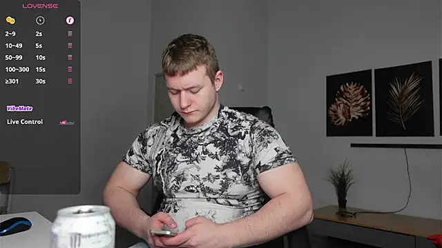 Richard Dullas online show from January 6, 8:01 pm