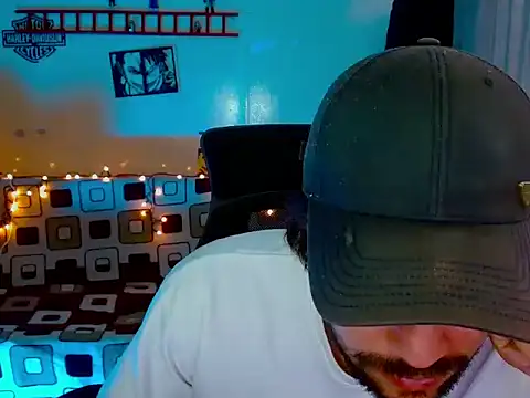 cortelioni massimo  online show from February 7, 8:45 pm