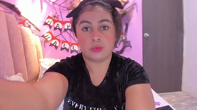 AndreaSweet2 online show from November 4, 8:08 pm