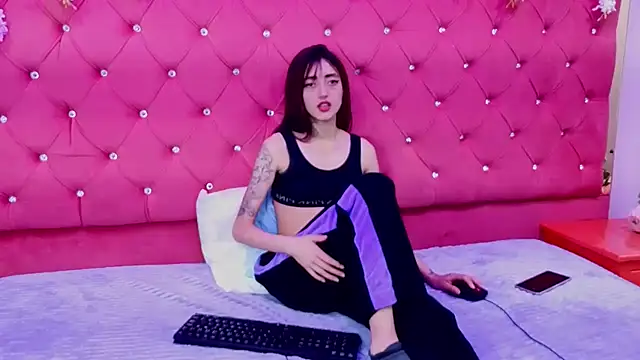  Maleja 19  online show from February 12, 3:45 am