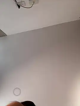 Snapshot of Mavii_ chatting on November 12, 4:29 pm Mavii online show from November 12, 4:29 pm