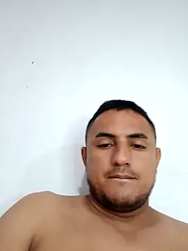 Geral Yeraldyn09 online show from October 30, 1:29 am