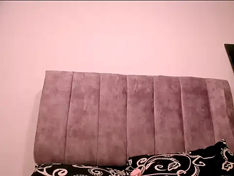 Luciana hardmand online show from September 18, 7:49 pm