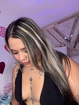 ashley-swift- online show from March 10, 5:56 am