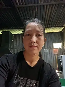 Snapshot of Huong-Ly chatting on September 10, 4:45 am Huong-Ly online show from September 10, 4:45 am