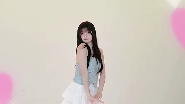 Snapshot of Hot-dance520 chatting on October 25, 2:30 am Hot-dance520 online show from October 25, 2:30 am