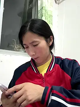 Snapshot of crhong666 chatting on October 27, 12:42 pm crhong666 online show from October 27, 12:42 pm