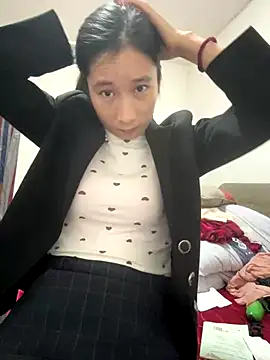 Snapshot of crhong666 chatting on November 4, 12:21 am crhong666 online show from November 4, 12:21 am