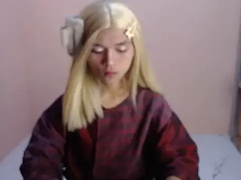 Snapshot of _lexa_ chatting on October 8, 10:40 pm lexa online show from October 8, 10:40 pm