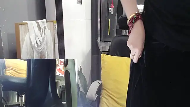 Eileen-L online show from November 10, 3:49 am