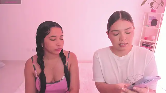 Alana Banana  online show from November 23, 1:44 pm