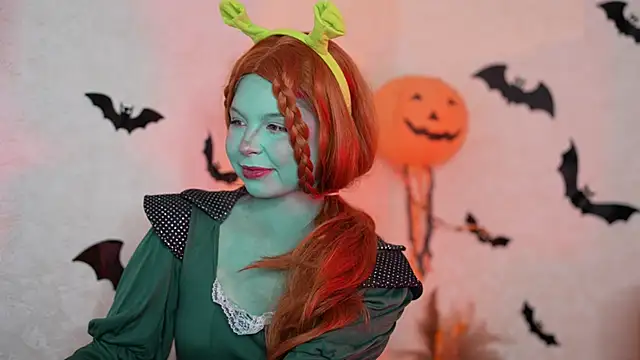 Snapshot of Stella_Vanila chatting on October 27, 12:58 am Stella Vanila online show from October 27, 12:58 am