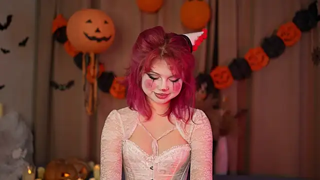 Snapshot of Stella_Vanila chatting on October 30, 11:38 pm Stella Vanila online show from October 30, 11:38 pm