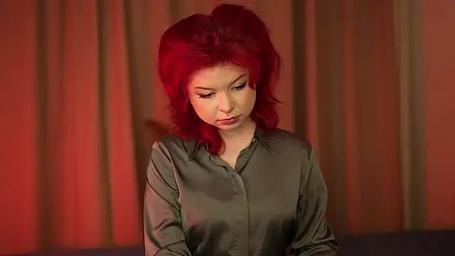 Snapshot of Stella_Vanila chatting on November 6, 12:22 am Stella Vanila online show from November 6, 12:22 am