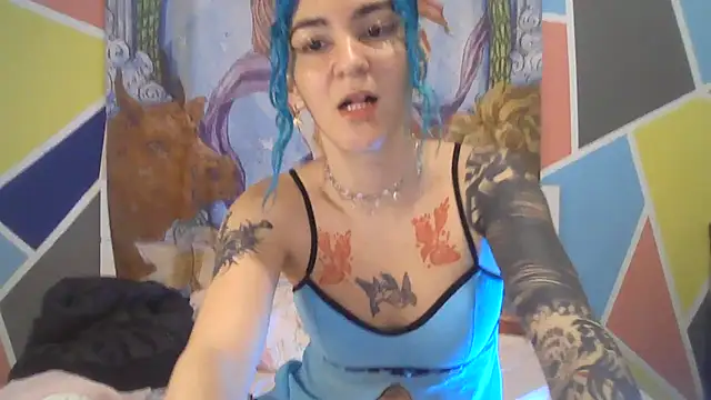 Snapshot of peetitefairy chatting on September 28, 4:40 am peetitefairy online show from September 28, 4:40 am