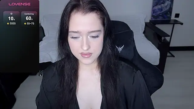 Snapshot of Sunshine_J chatting on November 7, 3:12 pm Sunshine J online show from November 7, 3:12 pm