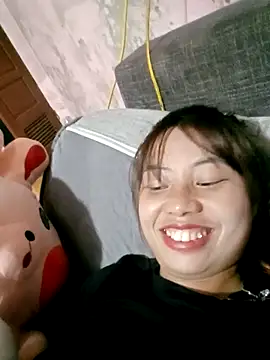 Snapshot of Dung-Thao19 chatting on September 9, 6:07 pm Dung-Thao19 online show from September 9, 6:07 pm