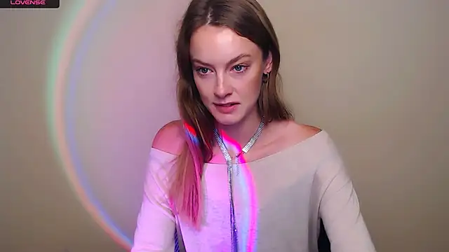 Snapshot of RoxySami_ chatting on October 6, 8:01 am RoxySami online show from October 6, 8:01 am