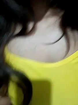 Snapshot of Hott_Muskan chatting on December 2, 6:58 pm Hott Muskan online show from December 2, 6:58 pm