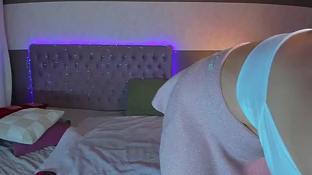 NathalyStars online show from February 23, 1:41 pm