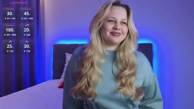 Estella Elwood online show from October 4, 5:44 pm