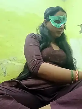 Snapshot of baurisilpi chatting on December 18, 6:14 pm baurisilpi online show from December 18, 6:14 pm