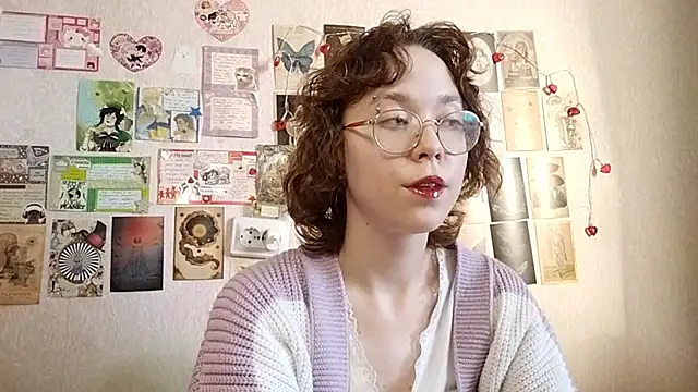 Snapshot of Ieadership chatting on September 18, 1:13 pm Ieadership online show from September 18, 1:13 pm