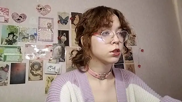 Snapshot of Ieadership chatting on October 2, 1:18 pm Ieadership online show from October 2, 1:18 pm