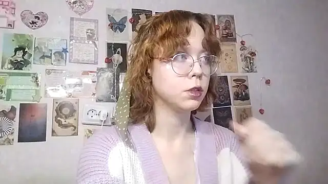 Snapshot of Ieadership chatting on October 7, 1:08 pm Ieadership online show from October 7, 1:08 pm