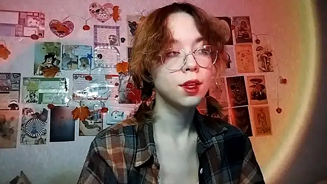 Snapshot of Ieadership chatting on December 16, 1:38 pm Ieadership online show from December 16, 1:38 pm