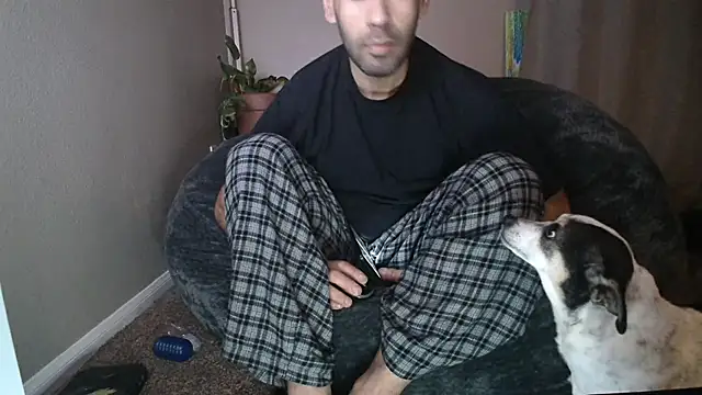 Snapshot of LeeCox chatting on January 5, 9:15 am LeeCox online show from January 5, 9:15 am