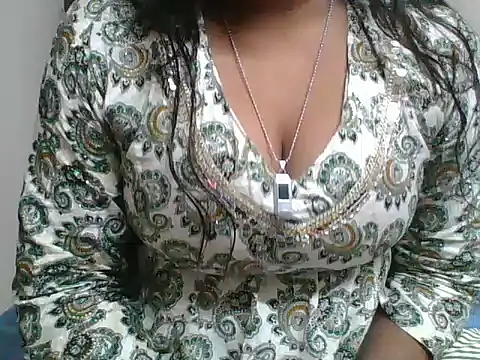 Kaluxx online show from November 9, 1:53 pm