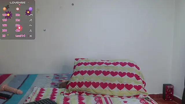 Snapshot of evangeline_lover chatting on November 28, 1:25 pm evangeline lover online show from November 28, 1:25 pm