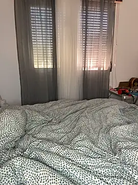 Snapshot of Wild2XXX chatting on October 30, 10:16 am Wild2XXX online show from October 30, 10:16 am