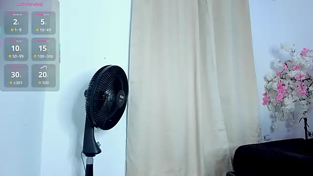 ashly pnik1 online show from February 18, 3:02 am