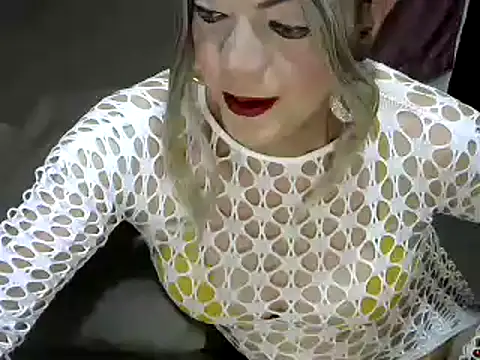 CREAMY BANANA online show from September 21, 11:12 am