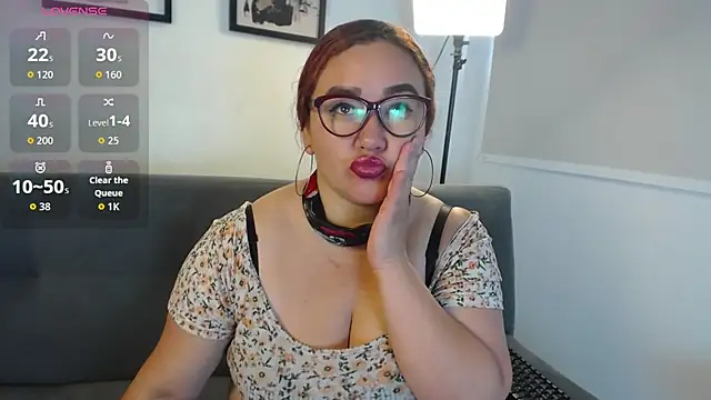 Paris boobsbbw online show from October 7, 9:23 pm