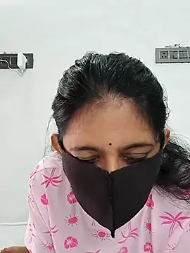 Snapshot of Your-Vedika chatting on September 17, 6:15 am Your-Vedika online show from September 17, 6:15 am