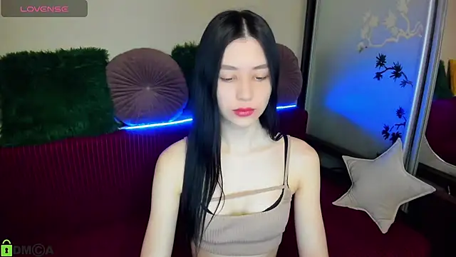 SelinLi online show from March 16, 9:02 am