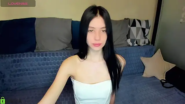 SelinLi online show from March 29, 8:58 am