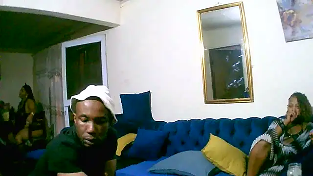 TheeBigPump online show from September 18, 5:26 pm