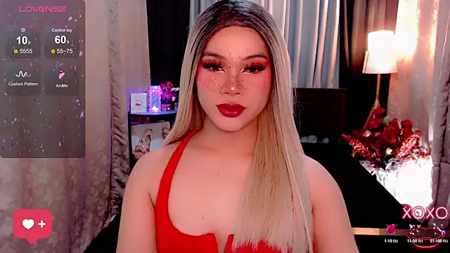 Snapshot of IamRaeganDolls69 chatting on October 7, 11:57 pm IamRaeganDolls69 online show from October 7, 11:57 pm